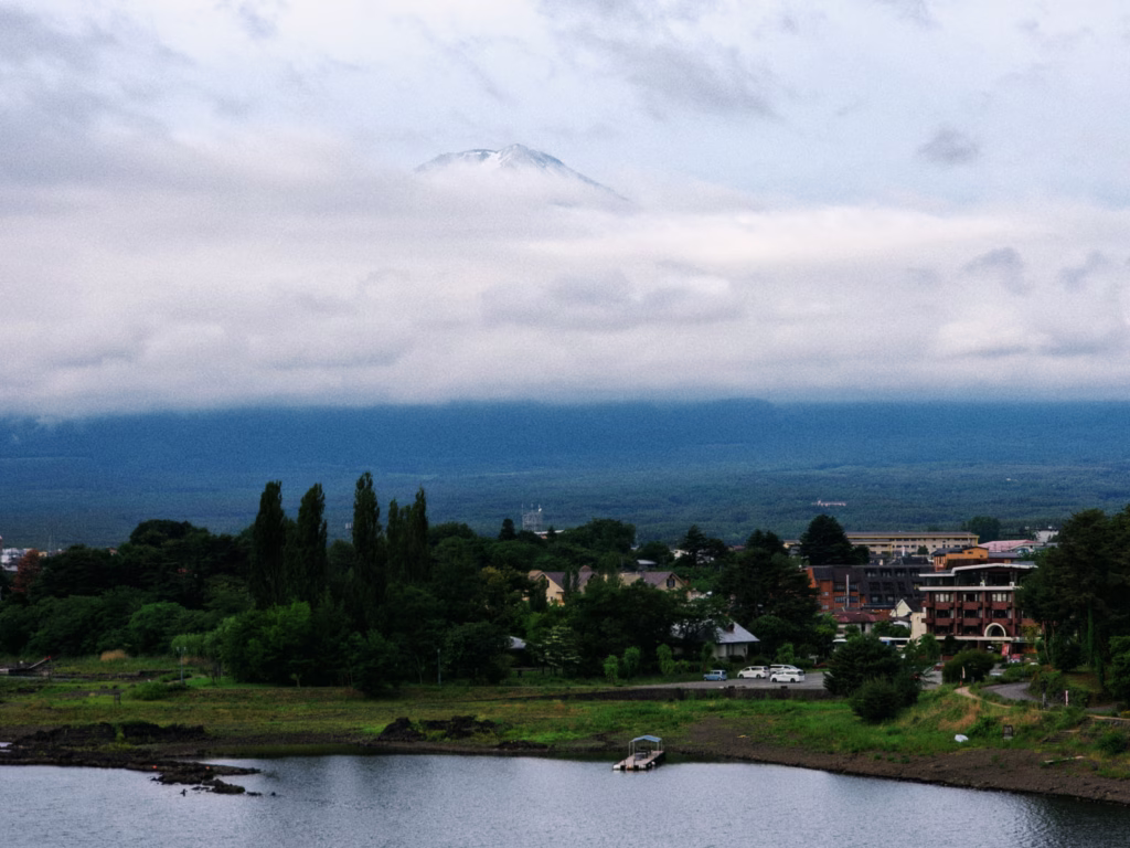Mt. Fuji Is Shy: A Practical Guide to Actually Seeing It 6 Mt. Fuji Is Shy: A Practical Guide to Actually Seeing It 5