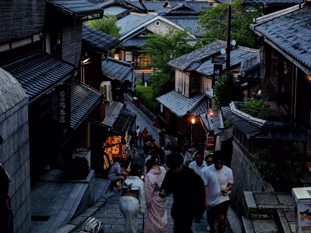 Kyoto: Where to Stay, What to Skip, and Why I Prefer 白川 Over 鸭川 22 Kyoto: Where to Stay, What to Skip, and Why I Prefer 白川 Over 鸭川 21