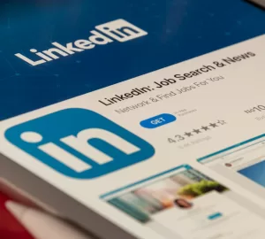 Mastering LinkedIn Advertising: A Complete Guide to Campaign Manager 3