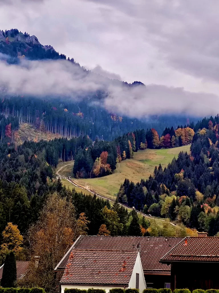 Schloss Linderhof: The Crown Jewel of King Ludwig II’s Palaces 11