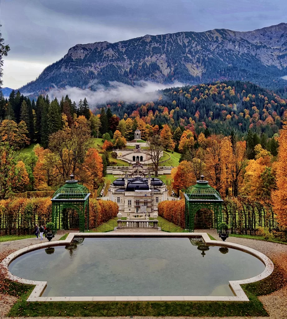 Schloss Linderhof: The Crown Jewel of King Ludwig II’s Palaces 7