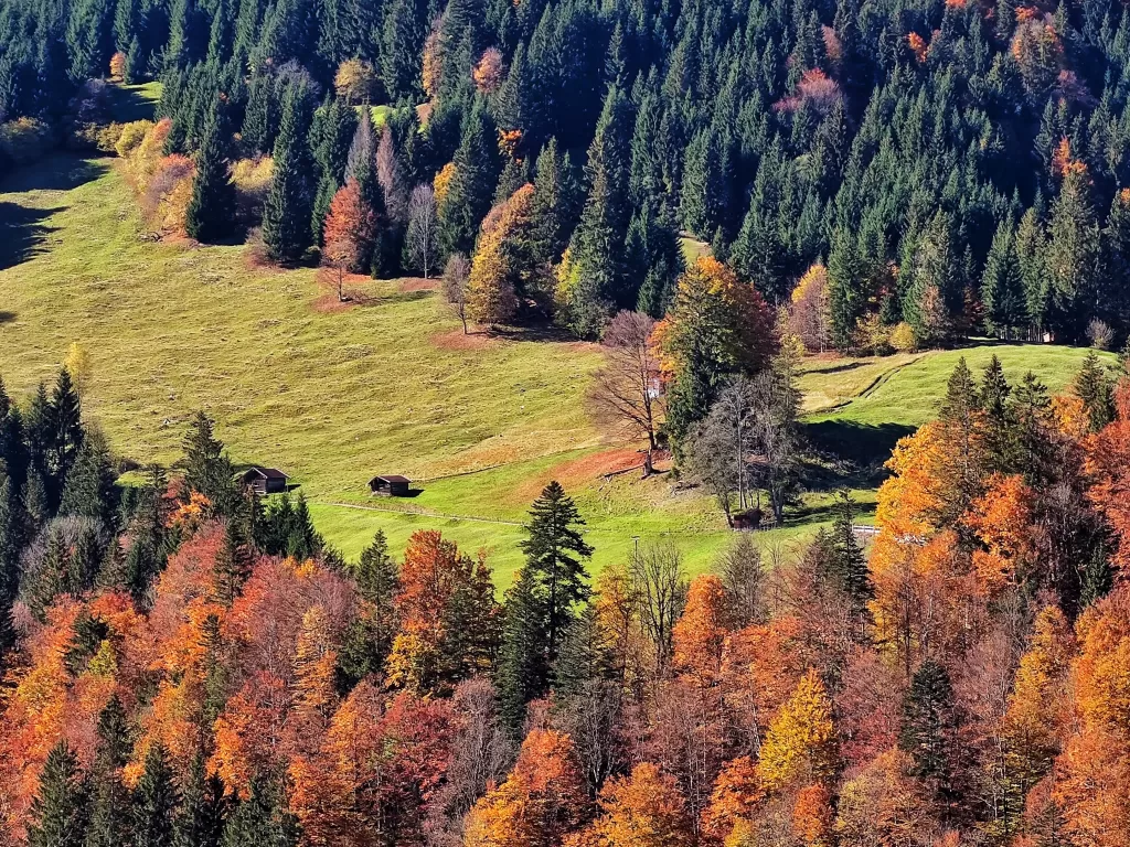 The Alpine Wonders of Garmisch-Partenkirchen: Hiking, Zugspitze, and More 47