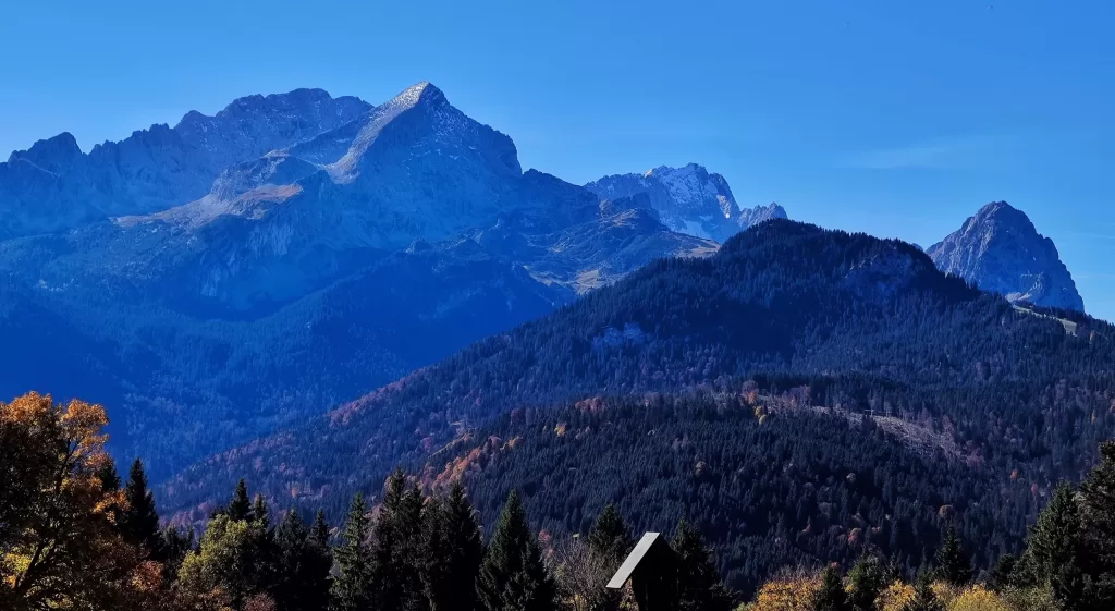 The Alpine Wonders of Garmisch-Partenkirchen: Hiking, Zugspitze, and More 59