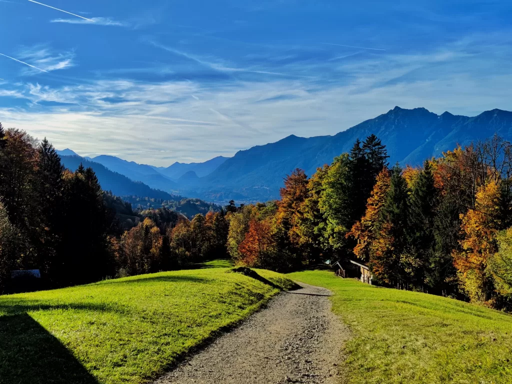 The Alpine Wonders of Garmisch-Partenkirchen: Hiking, Zugspitze, and More 67