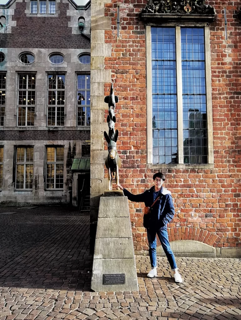 Bremen: History, Folklore, and Architecture 7