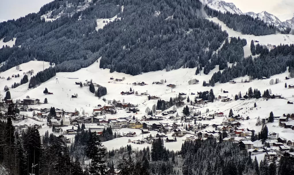 Kleinwalsertal: Austria’s Hidden Alpine Treasure 83