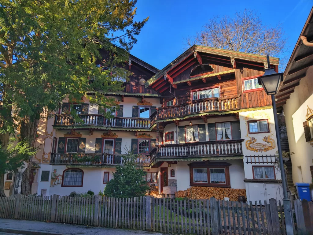 Tegernsee: Alpine Vistas and Crystal-Clear Waters 7