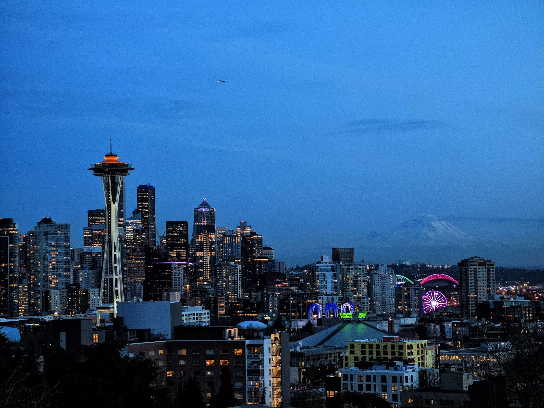 Seattle’s Best: Parks, Markets, and Scenic Views