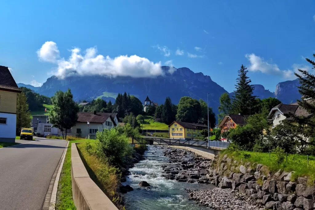 Hiking in Appenzellerland: The Stunning Äscher to Seealpsee Route 11