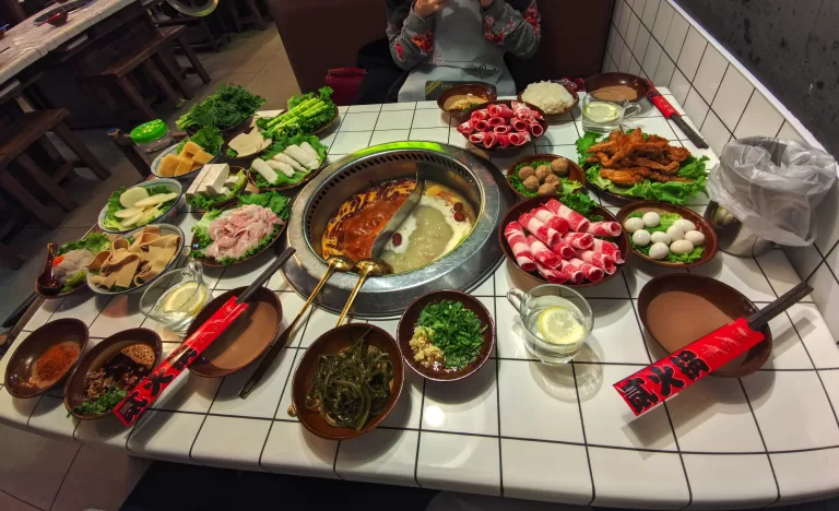 ER HOT POT 贰火锅 - 36th St 19