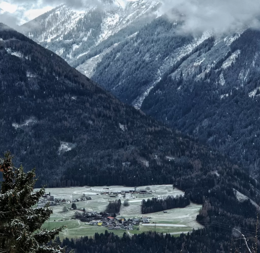 Alpine Escape: Winter Adventures in Seefeld in Tirol 43