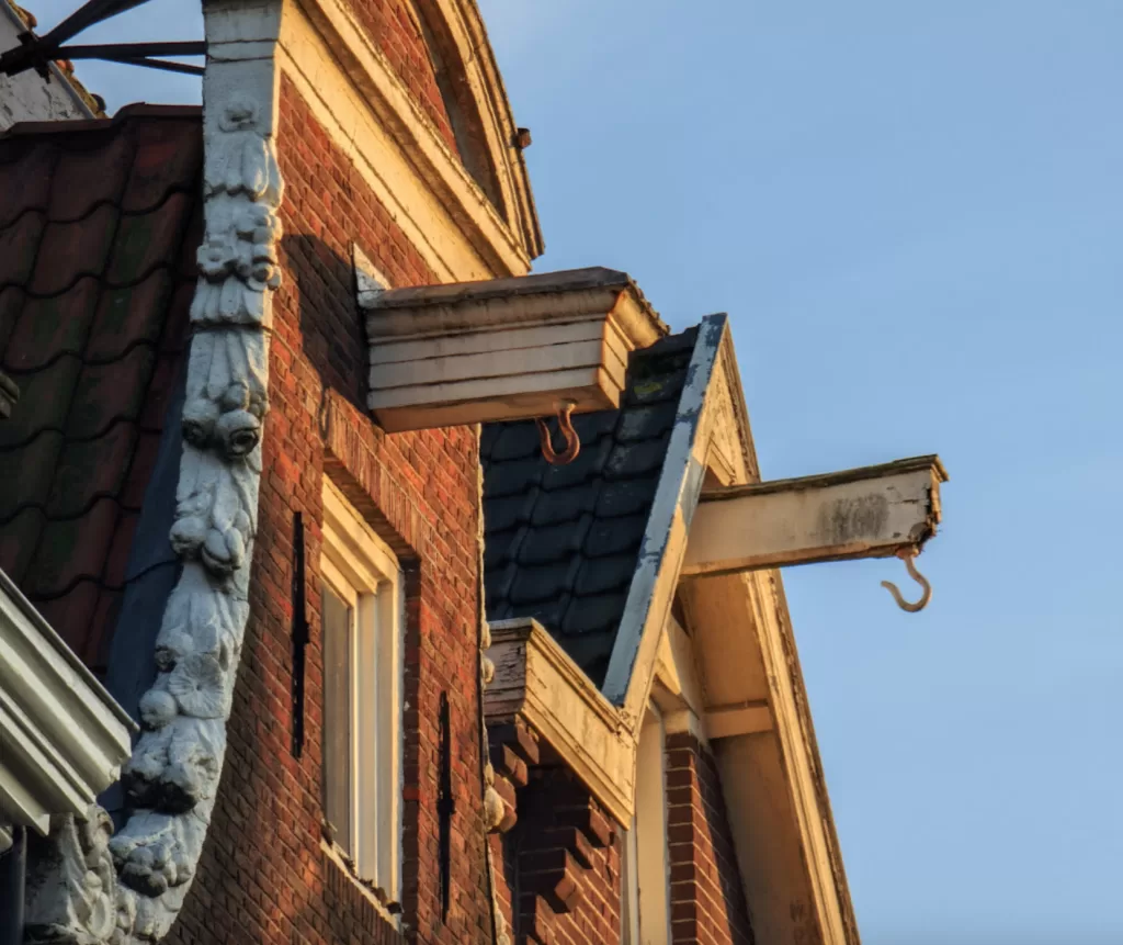 Canal Dreams and Winter Lights: Finding Amsterdam's Magic 11