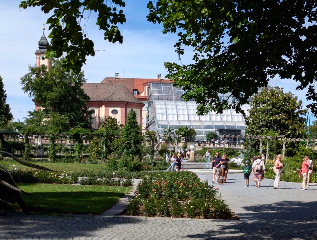Konstanz and Mainau: Gateway to the Bodensee 33