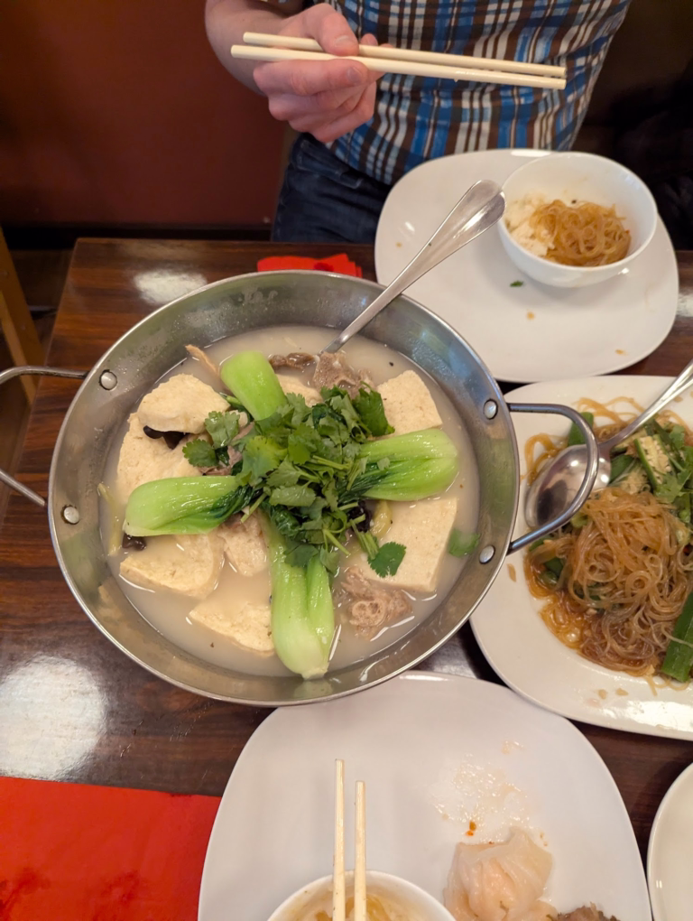 Cafe Bar Restaurant Shan Shan 11